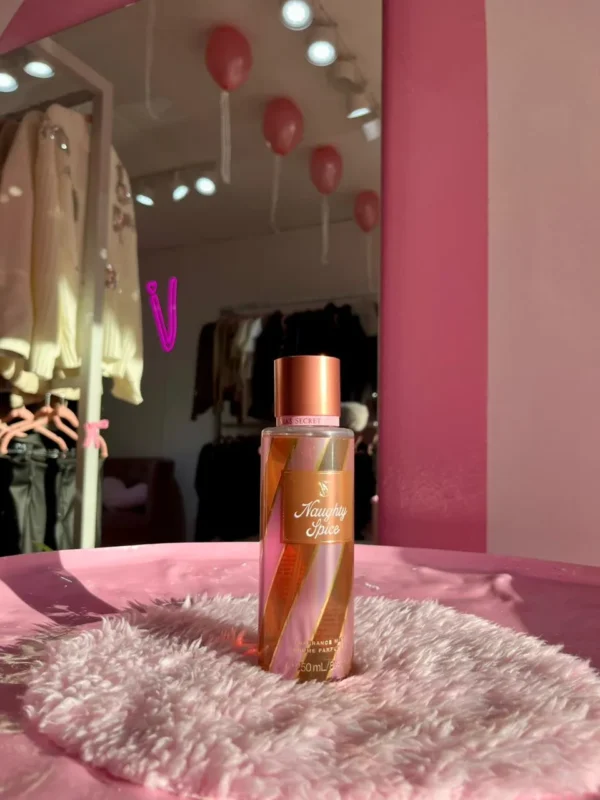 WhatsApp Image 2026-03-26 at 5.58.09 PM (2) Body Splash Naughty Spice – Victoria’s Secret