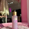 WhatsApp Image 2026-03-26 at 5.58.14 PM (1) Body Splash Lush Starfruit Lotus – Victoria’s Secret