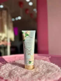 WhatsApp Image 2026-03-26 at 5.58.16 PM (1) Crema Sparkling Blooms – Victoria’s Secret
