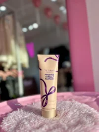 Crema Frosted Vanilla Fantasy – Victoria’s Secret