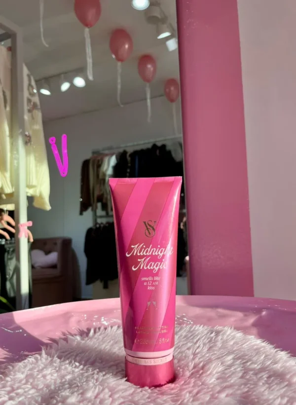 Crema Midnight Magic – Victoria’s Secret
