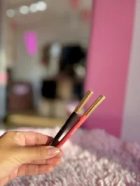 WhatsApp Image 2026-04-01 at 11.07.54 AM (1) Kit Delineador de Ojos + Labios – La Belle