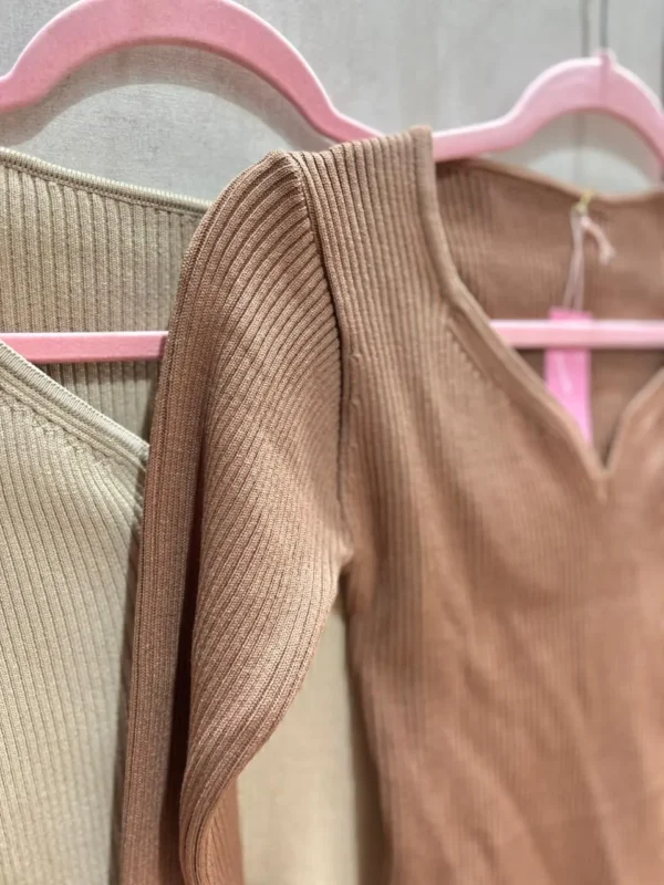Blusa de Bremer Texturado con Escote V