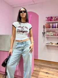 Jeans Recto con Roturas – Celeste | Inquieta